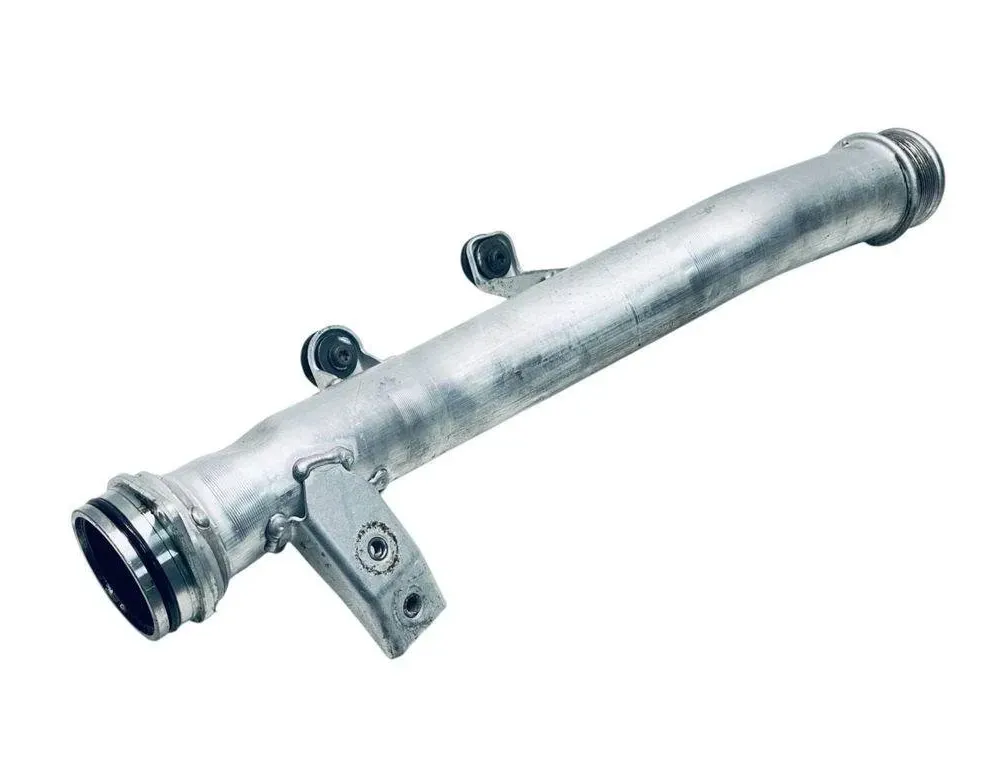 VOLKSWAGEN Touareg 2 generation (2010-2018) Intercooler hadica 7P0145762A 31314084