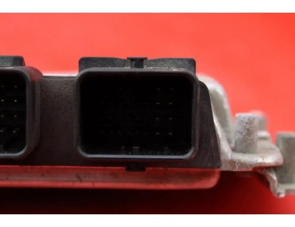 PEUGEOT Engine Control Unit ECU 9638765680 22110975
