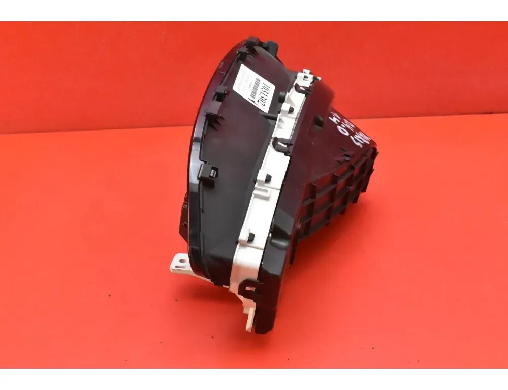 TOYOTA Yaris 2 generation (2005-2012) Спидометр 83800-0D690-D 33149878