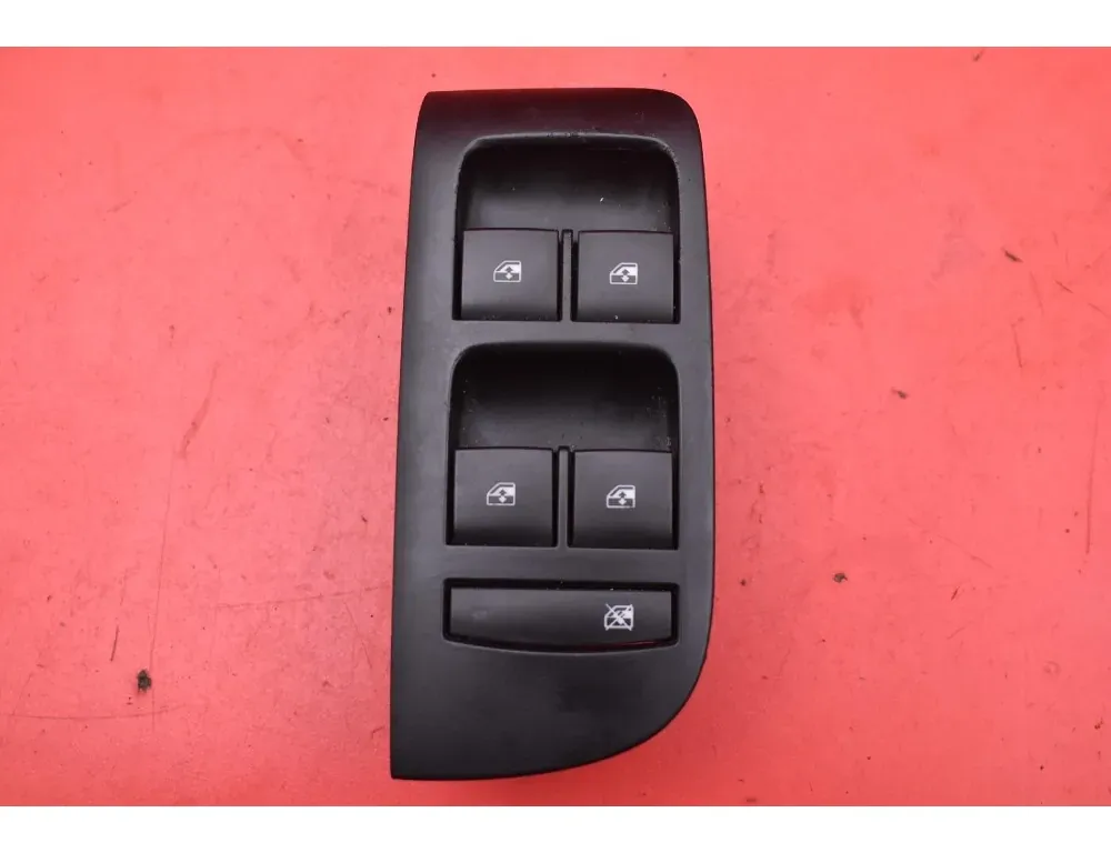 OPEL Zafira C (2012-2016) Vypínač ľavého okna predných dverí 13305011 33474057