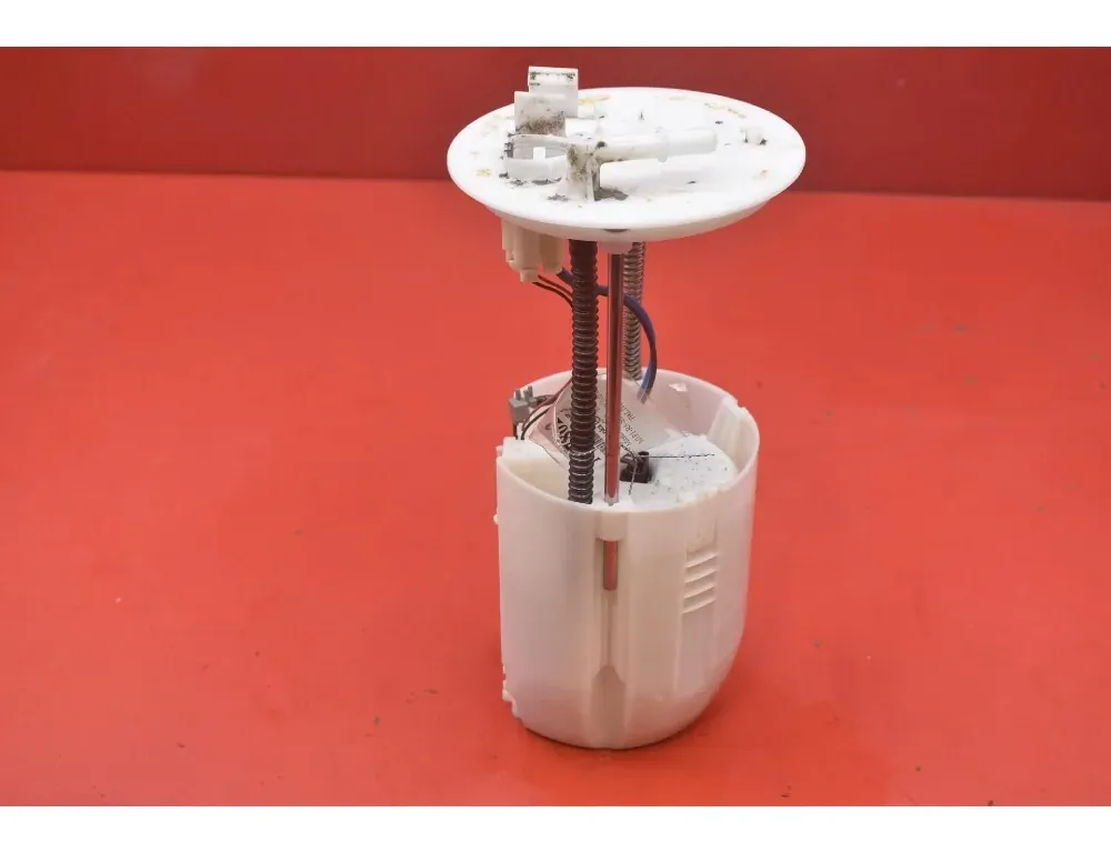 MITSUBISHI ASX 1 generation (2010-2020) Palivové čerpadlo 1760A156 33525761