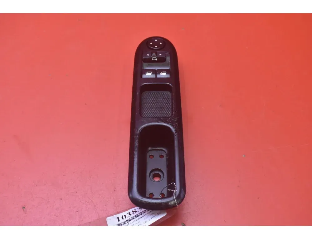 PEUGEOT Front Left Door Window Switch 96468705XT 33525883