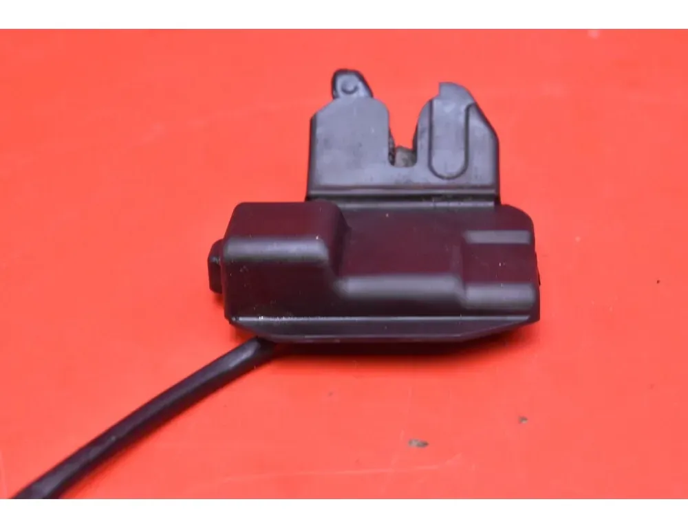 NISSAN Primera P12 (2001-2008) Tailgate Boot Lock 33533095