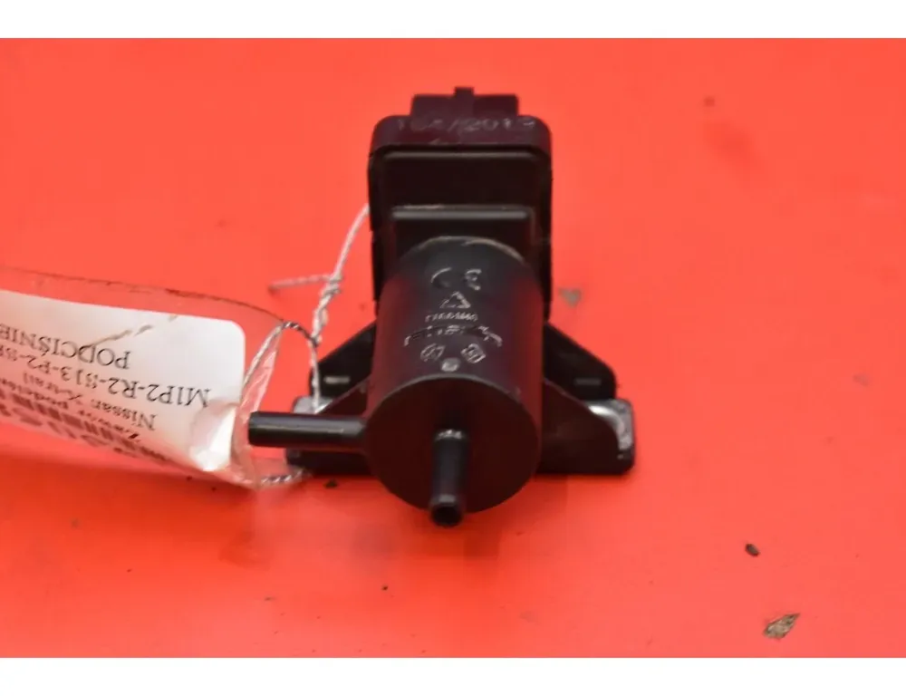 NISSAN X-Trail T31 (2007-2014) Vacuum Valve 8200762162 33722436
