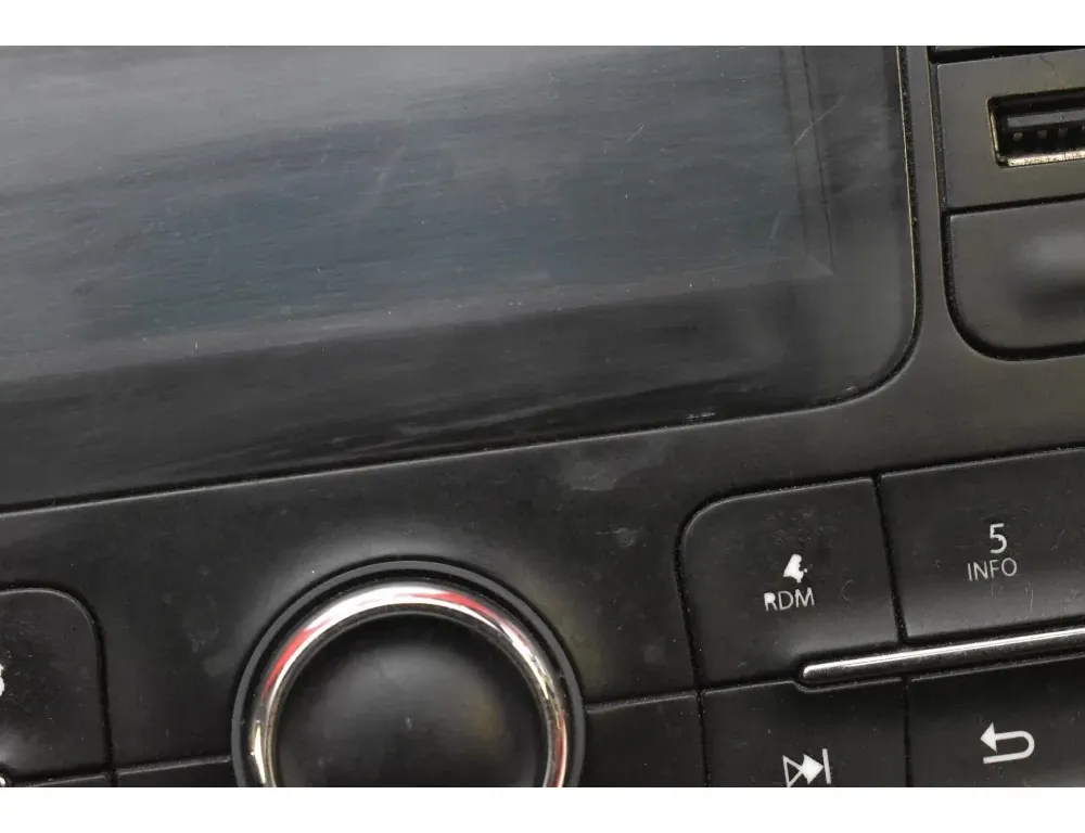 DACIA 800 Series 1 generation (1986-1999) Автомагнитола с навигацией 281150954R 33910337