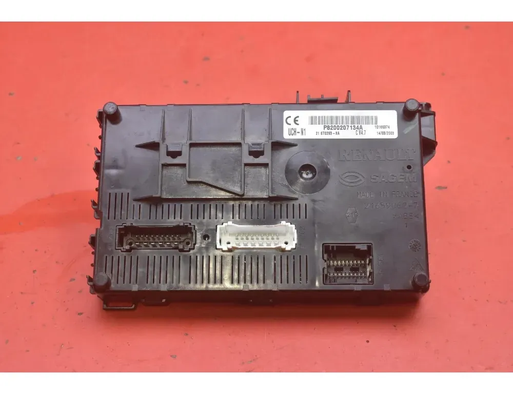 RENAULT Clio 5 generation (2019-2023) Riadiaca jednotka motora P8200207134A 33910737