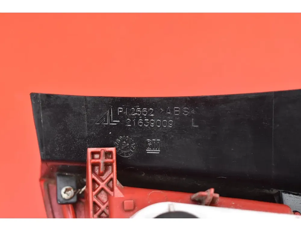 OPEL Meriva 2 generation (2010-2020) Ľavé zadné koncové svetlo 13253627 33922920