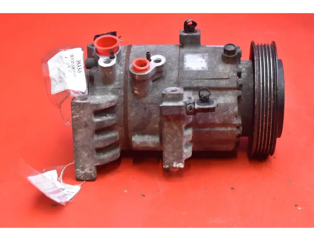 HYUNDAI i30 PD ( 3 generation) (2017-2024) Klimatizačné čerpadlo 33923465