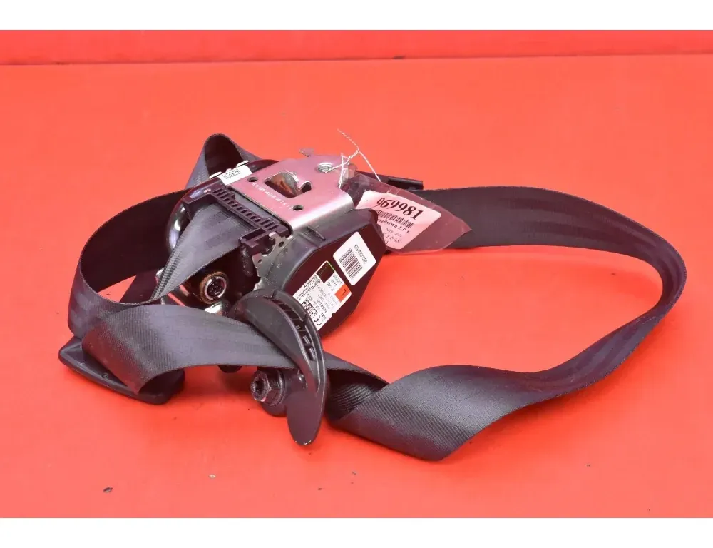 PEUGEOT 2008 2 generation (2019-2023) Ремни безопасности 98208526XX 33924018