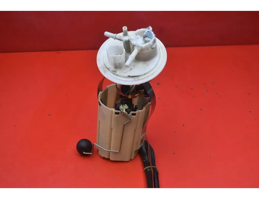 VOLVO XC90 1 generation (2002-2014) Palivové čerpadlo 30645700 34191895