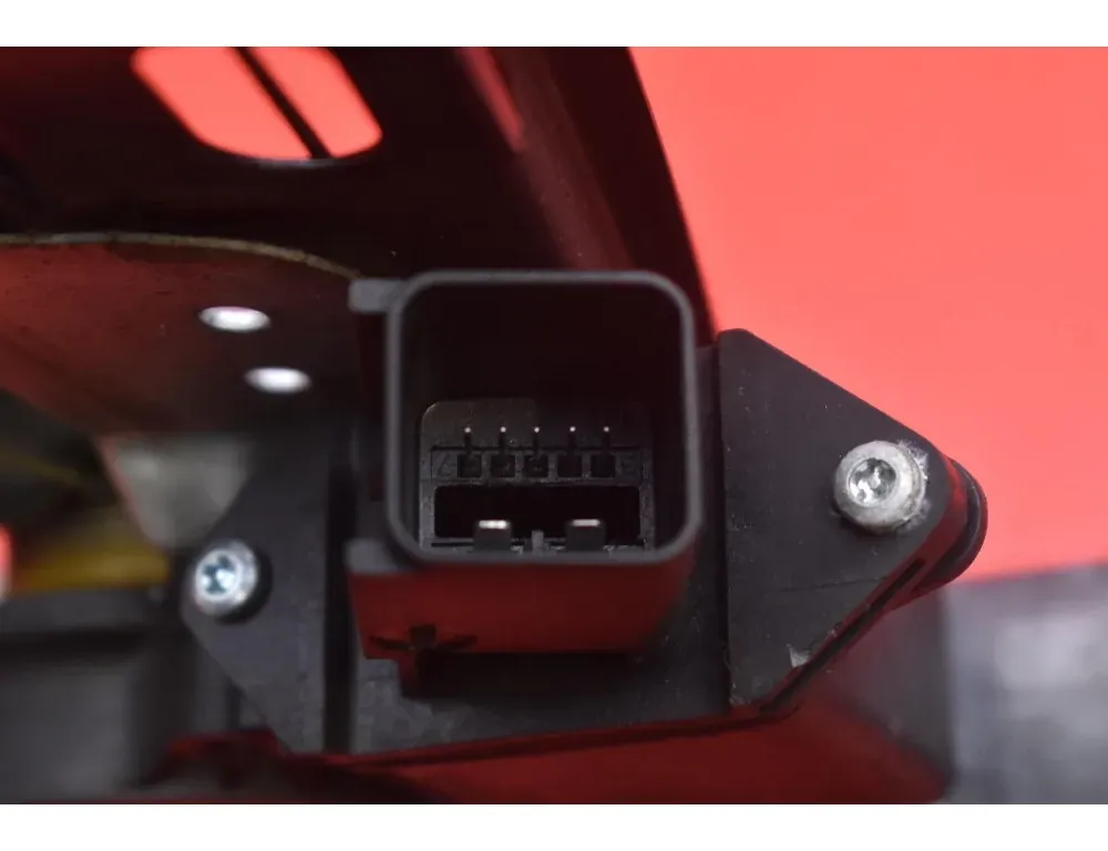 OPEL Astra J (2009-2020) Regulátor okna pravých predných dverí 13350759 33937652