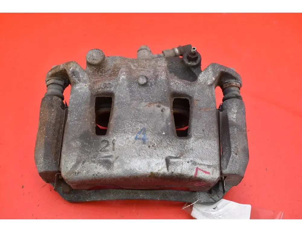 NISSAN Leaf 2 generation (2017-2023) Ľavý predný brzdový strmeň 34287480