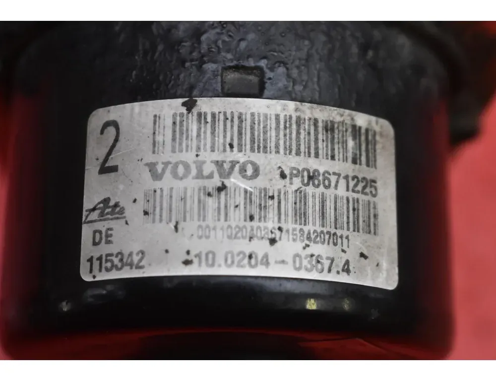 VOLVO XC90 1 generation (2002-2014) ABS čerpadlo 08671225 33979138