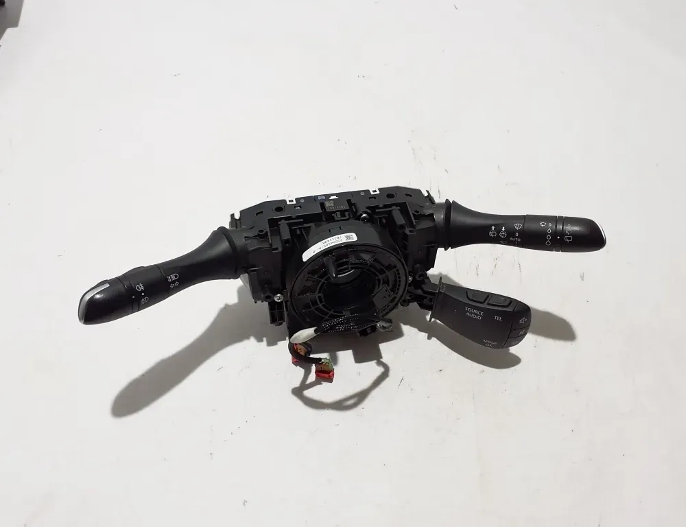 RENAULT Scenic 4 generation (2017-2023) Подрулевой переключатель 33120054