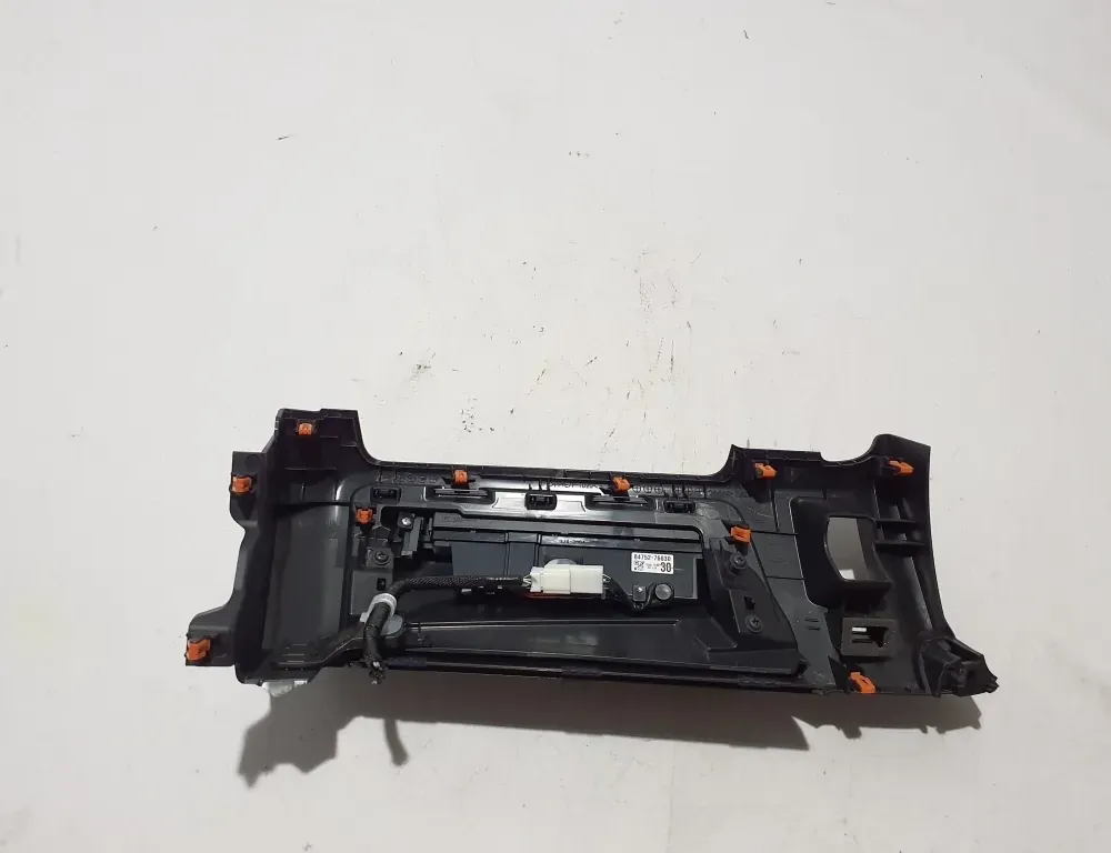 LEXUS UX 1 generation (2018-2023) Seat heating switch 8475276030 33121013