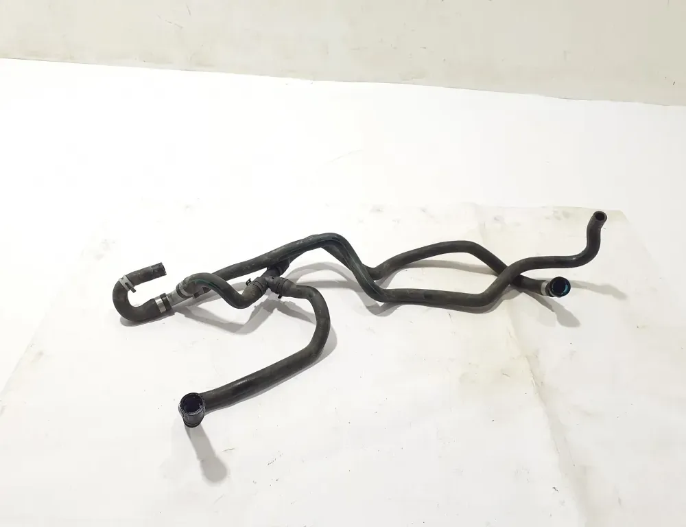 VOLVO V60 2 generation (2018-2023) Шланг радиатора охлаждения двигателя правой стороны 32263991 33559835