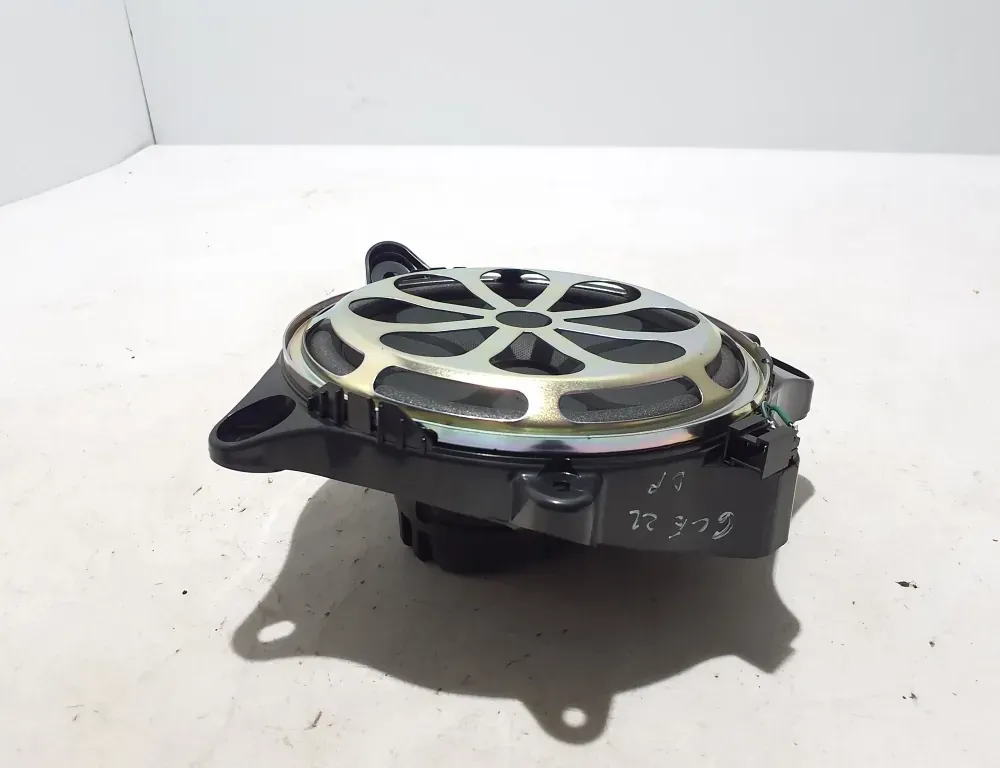 MERCEDES-BENZ GLE W167 (2019-2024) Передн. пр. колонка в двери A1678203700 33926396