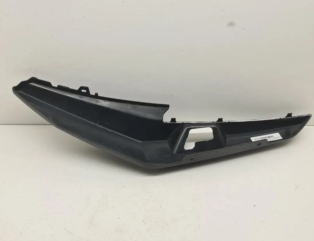 BMW K Кожух заднего правого обтекателя 7709506,46627709506 32844763