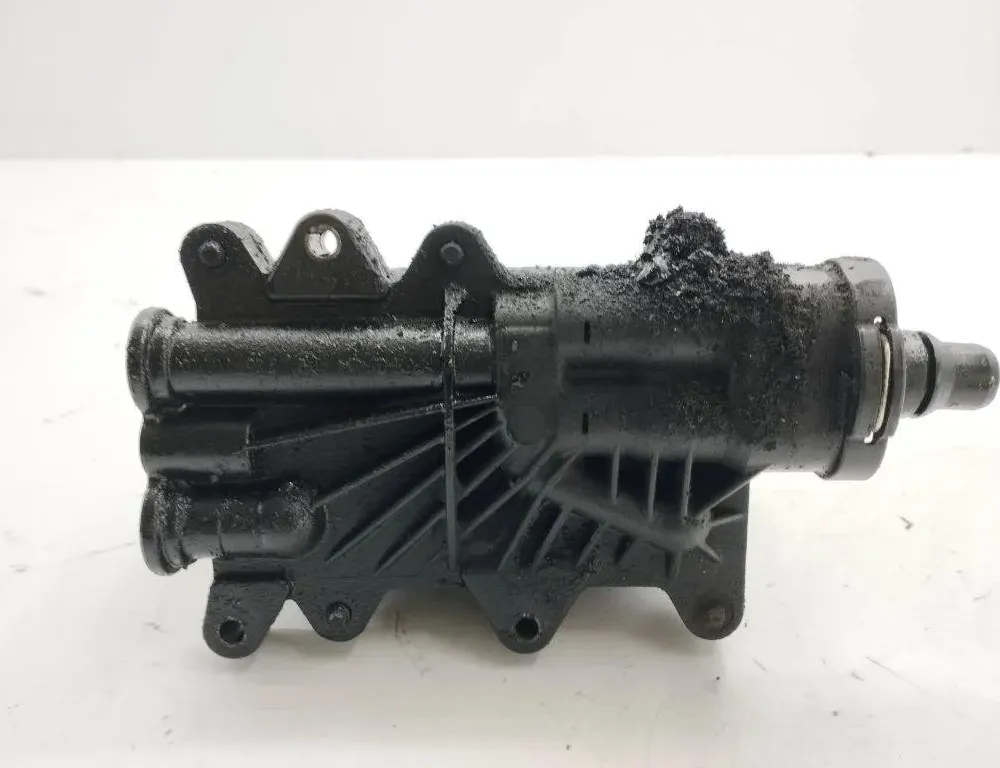 BMW 5 Series E60/E61 (2003-2010) Oil Cooler 7800479 30738490