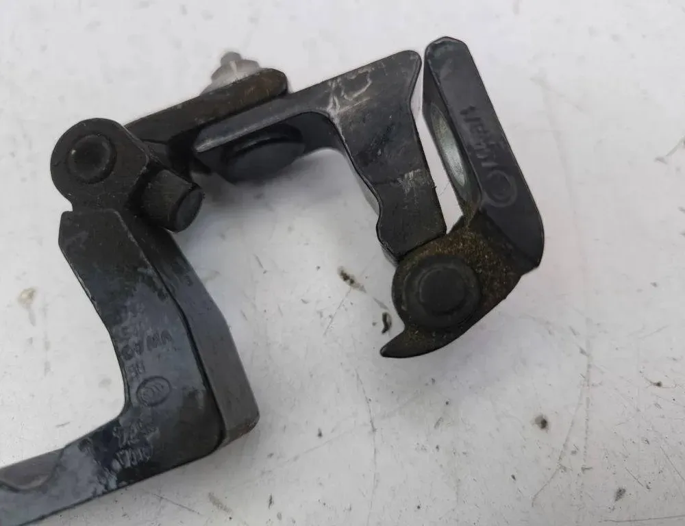 AUDI A5 F5 (2016-2024) Ostatné časti karosérie 8W0831403A 31196208