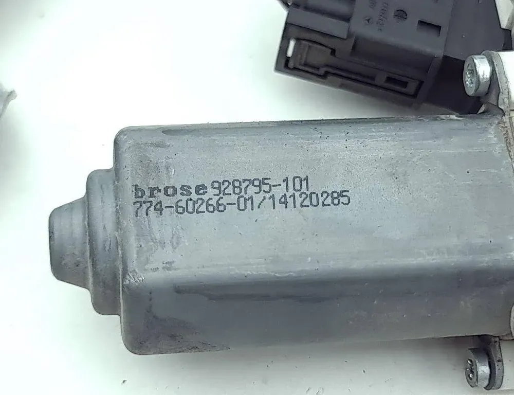 MERCEDES-BENZ Vito W639 (2003-2015) Regulátor okna ľavých predných dverí 7746026601,14120285,928795101 32239848