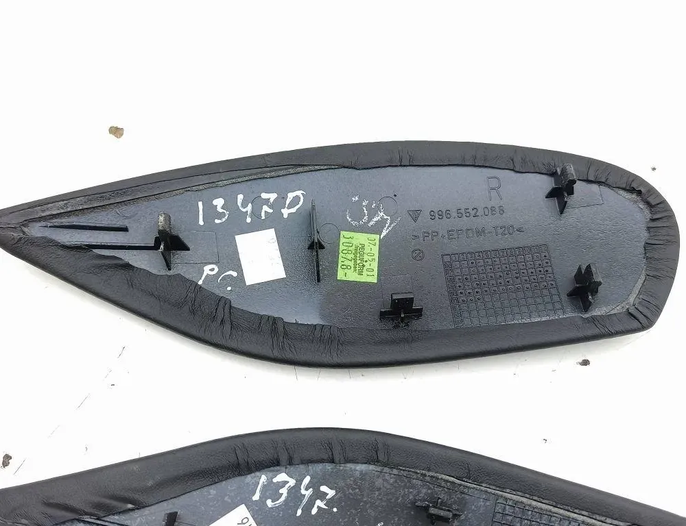 PORSCHE 911 996 (1998-2005) Center Console Trim 996552088 33380643