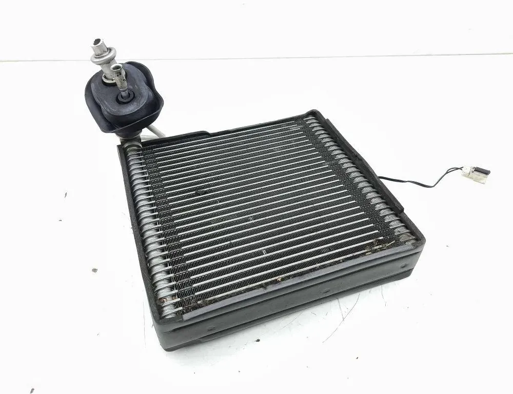 NISSAN 350Z Z33 (2001-2009) Výmeník tepla pre vnútorné kúrenie 33477804