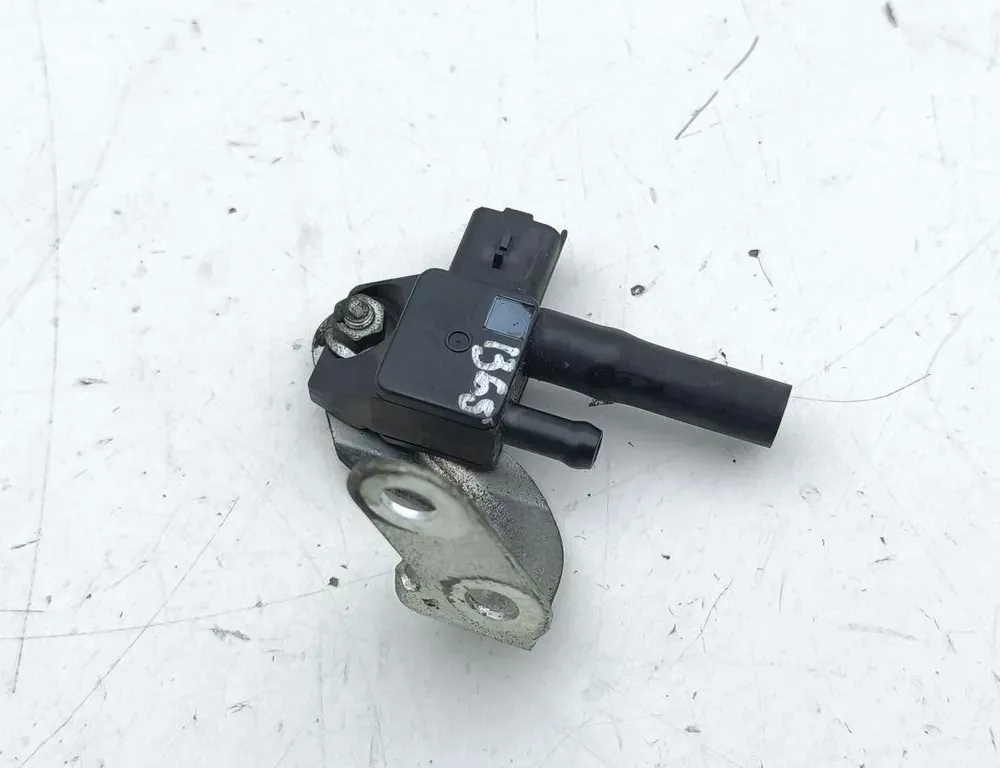 CITROËN C-Crosser 1 generation (2007-2013) Датчик давления DPF 9662143180 33545529