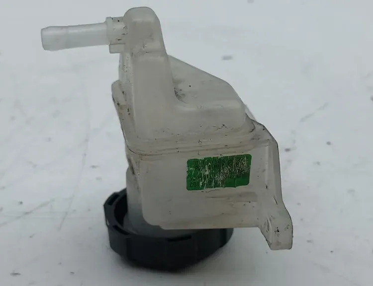 KIA Niro 1 generation  (2016-2022) Бачок тормозной жидкости 33551132