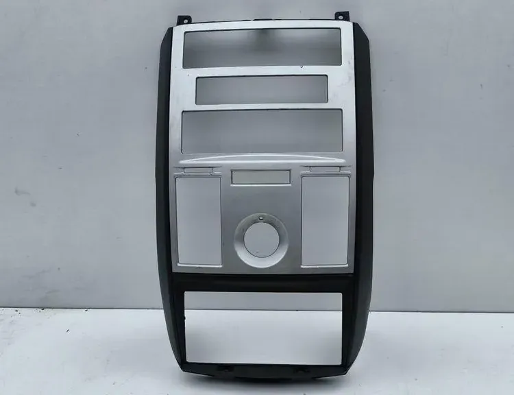 CHRYSLER Voyager 5 generation (2007-2020) Отделочный щит панели  607325000 34465633