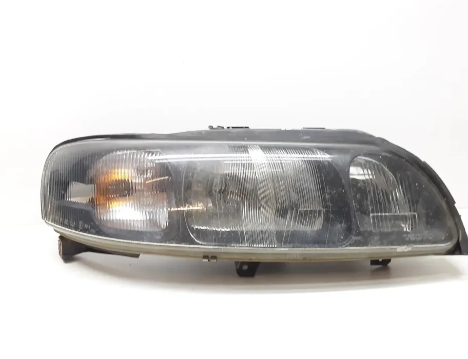 VOLVO S60 1 generation (2000-2009) Pravé predné svetlo 89007870,8693588 23605279