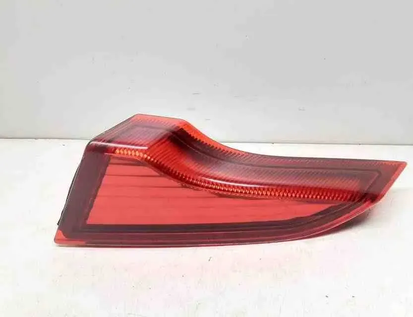 VOLVO C70 2 generation (2005-2013) Фонарь крышки багажника правый 32663235