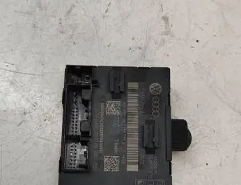 AUDI A4 B8/8K (2011-2016) Блок управления дверей левый задний 8k0959795a 33327120