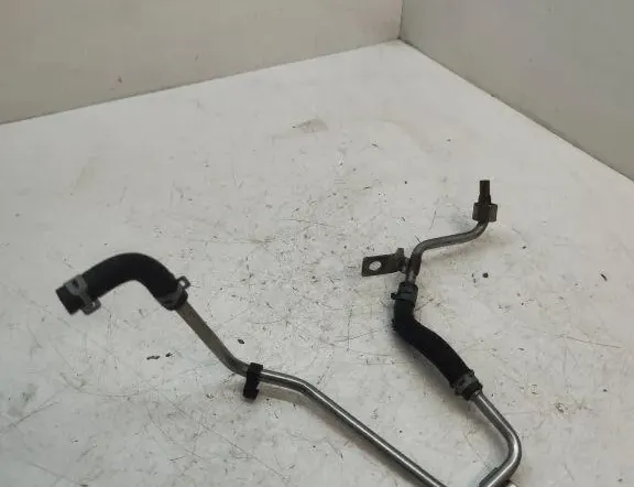 AUDI A3 8V (2012-2020) EGR rúra 04l131582b 33328109