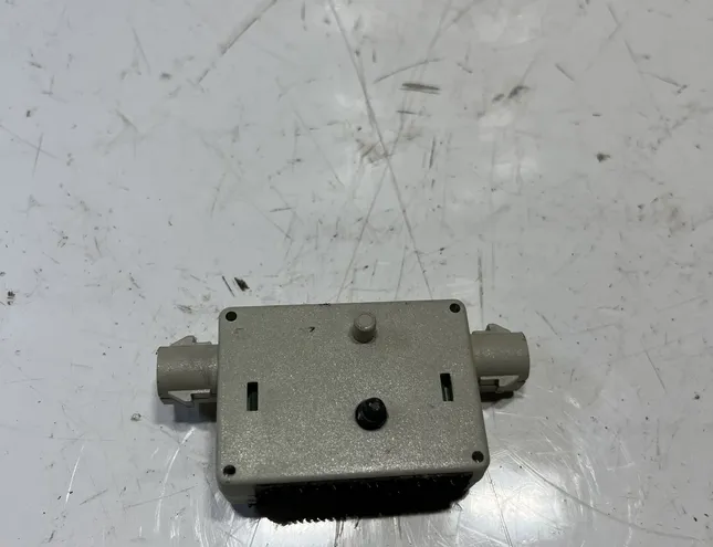 BMW 5 Series E60/E61 (2003-2010) Anténa 6990090 33579119