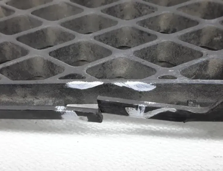 MERCEDES-BENZ C-Class W204/S204/C204 (2004-2015) Front Bumper Lower Grill A2048852123 18808196