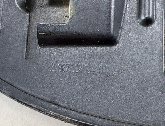 PORSCHE Cayman 987C (2005-2012) Zámok krytu nádrže na palivo 98750413400 33397143