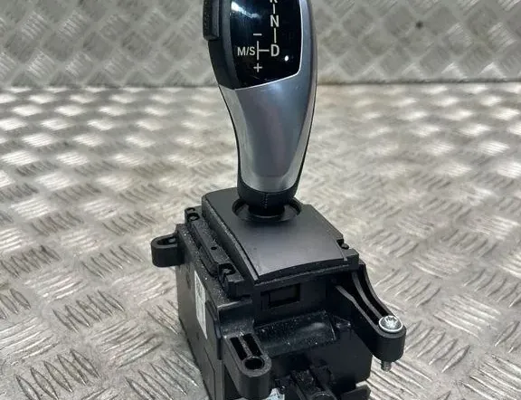 BMW 5 Series F10/F11 (2009-2017) Mechanizmus radenia prevodových rýchlostí 9296904 33602465