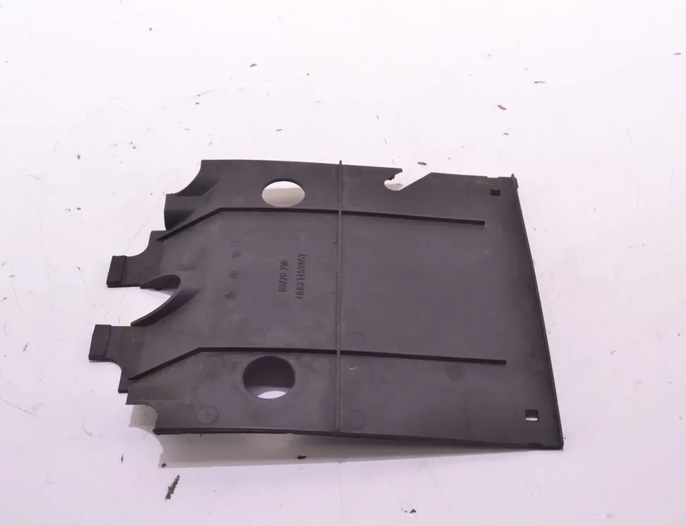 BMW K Zadný vnútorný kryt Unavailable 15351299