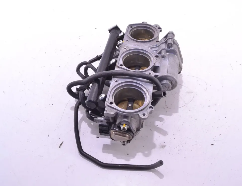 TRIUMPH TIGER Throttle body Unavailable 15439593