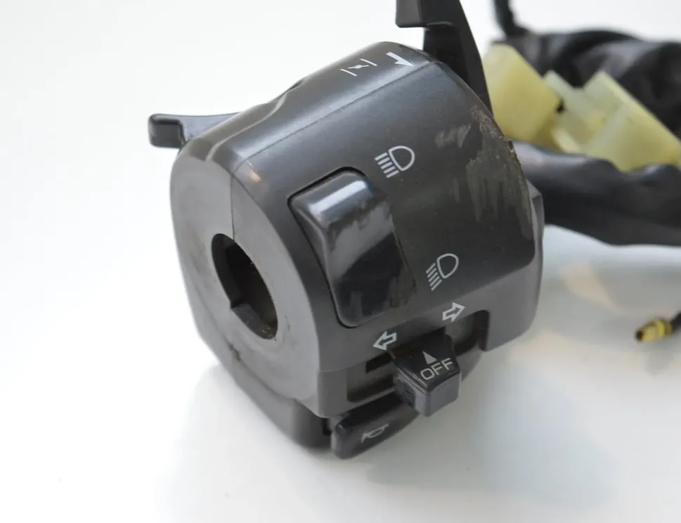 KAWASAKI ZZ-R (2012-present) Left side switch gear lights LH 1786794