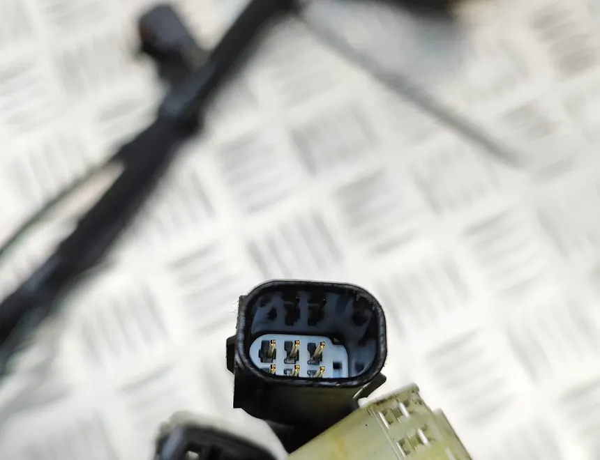 YAMAHA MT Pravý prepínač RH B5Y8291R0000,B5Y8291R0300 34273933