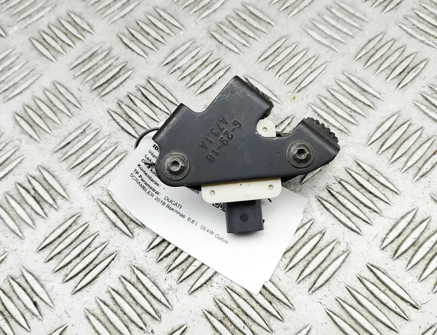 DUCATI SCRAMBLER Speedometer Speed Sensor 0265011108,1275101787 33057978