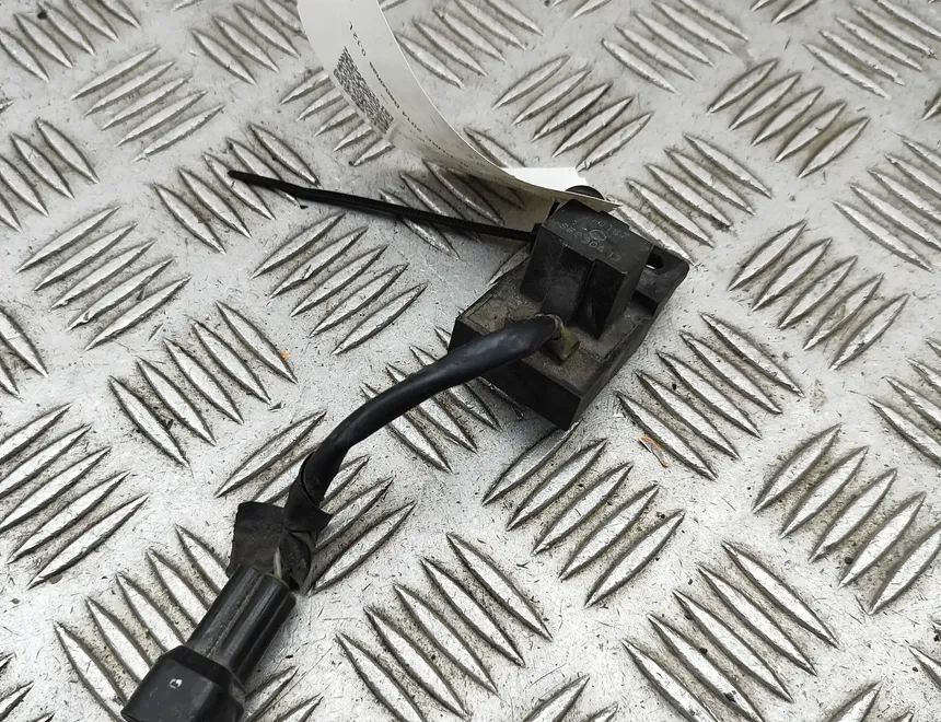 KTM DUKE Датчик падения наклона при аварии 110187,SE230413 33114519