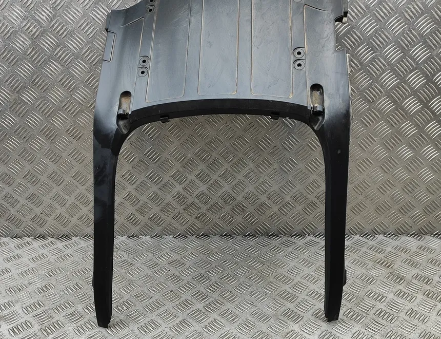 BMW K Zadný vnútorný kryt 2308410 33388447