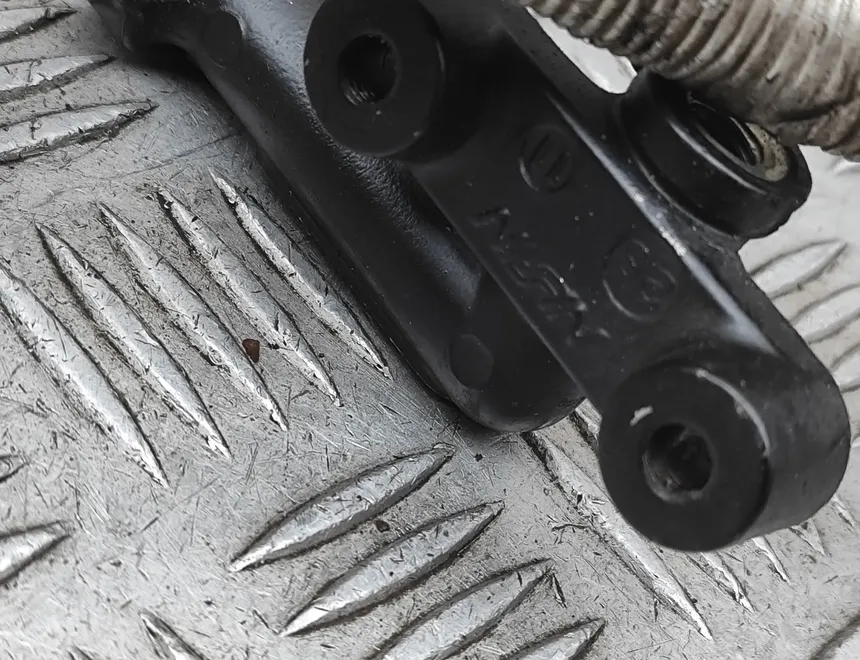 YAMAHA XVS Передние тормозные шланги 33708110