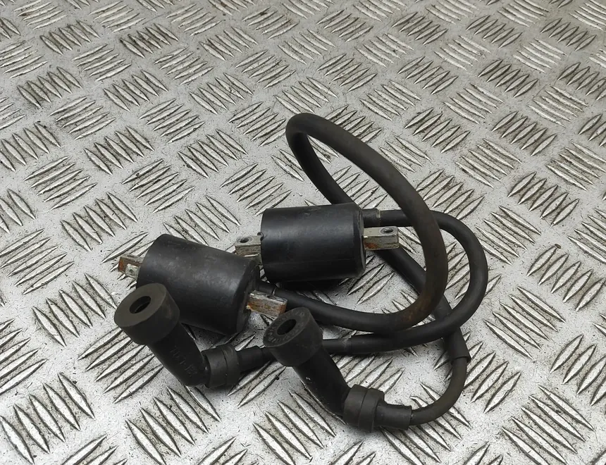 YAMAHA XVS Комплект катушки зажигания с высоким напряжением 33708329