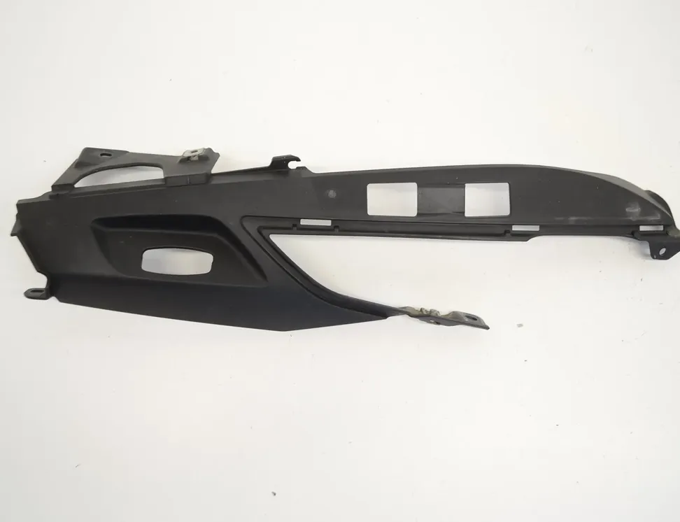 BMW K Кожух заднего правого обтекателя 7718508 3691780