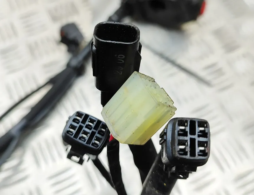 YAMAHA MT Pravý prepínač RH B5Y8291R0000,B5Y8291R0300 34273933