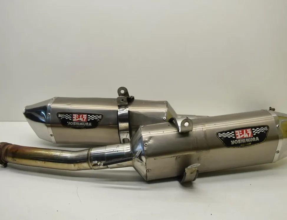 SUZUKI GSX-R Výfukový tlmič môže byť tlmičom 25717033